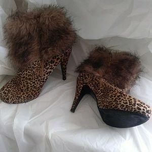 Leopard print ankle heels